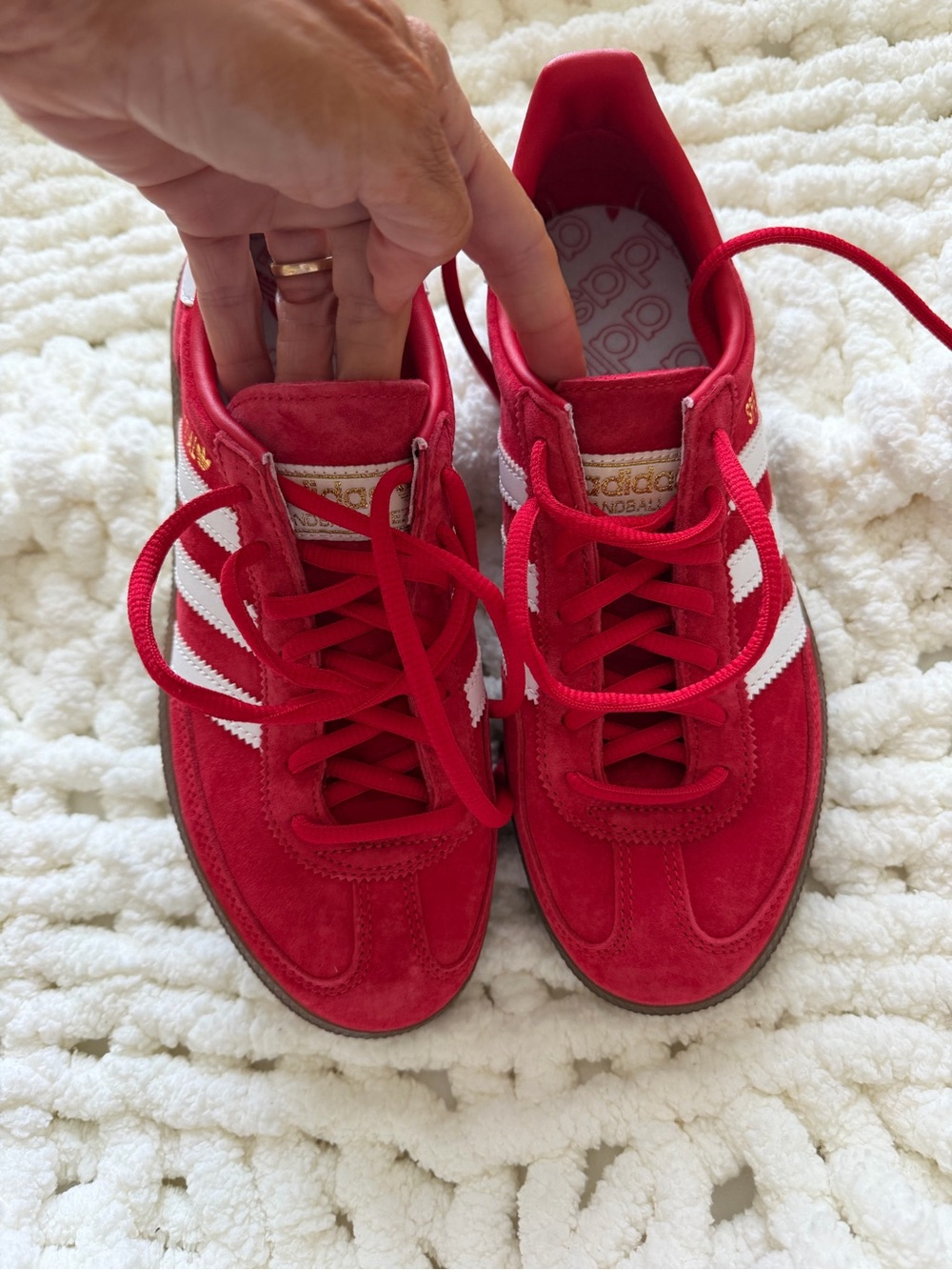 adidas red suede Spezial sneakers with white stripes - Picture 5 of 7